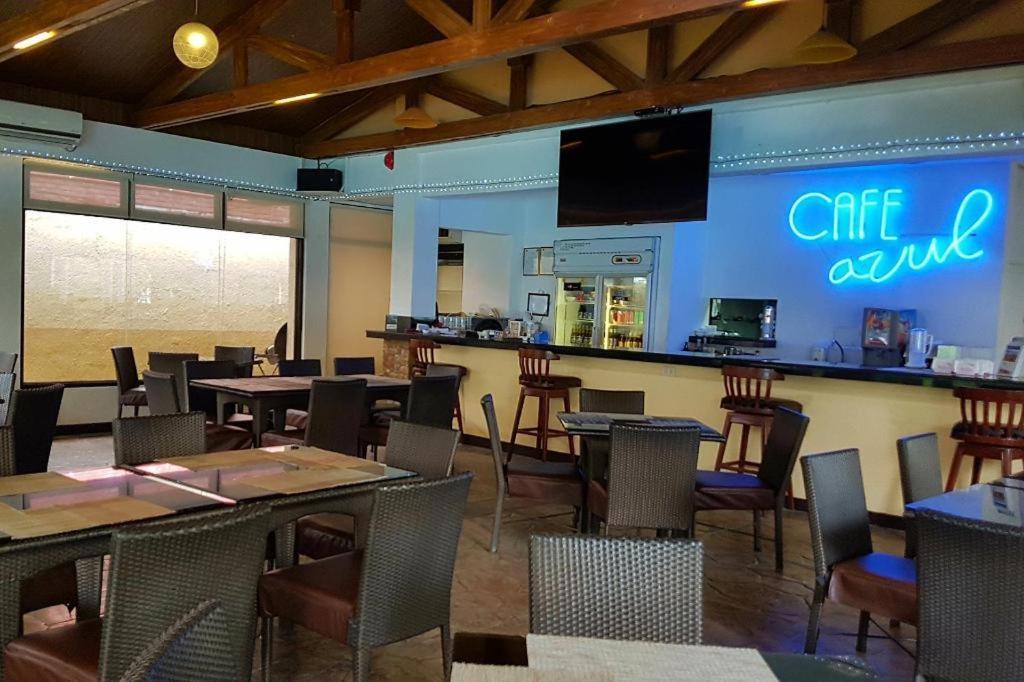 Moonbay Marina The Villas Olongapo Extérieur photo