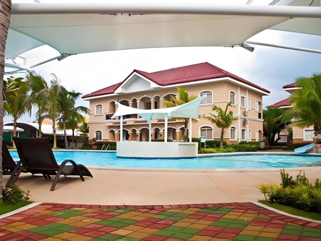 Moonbay Marina The Villas Olongapo Extérieur photo