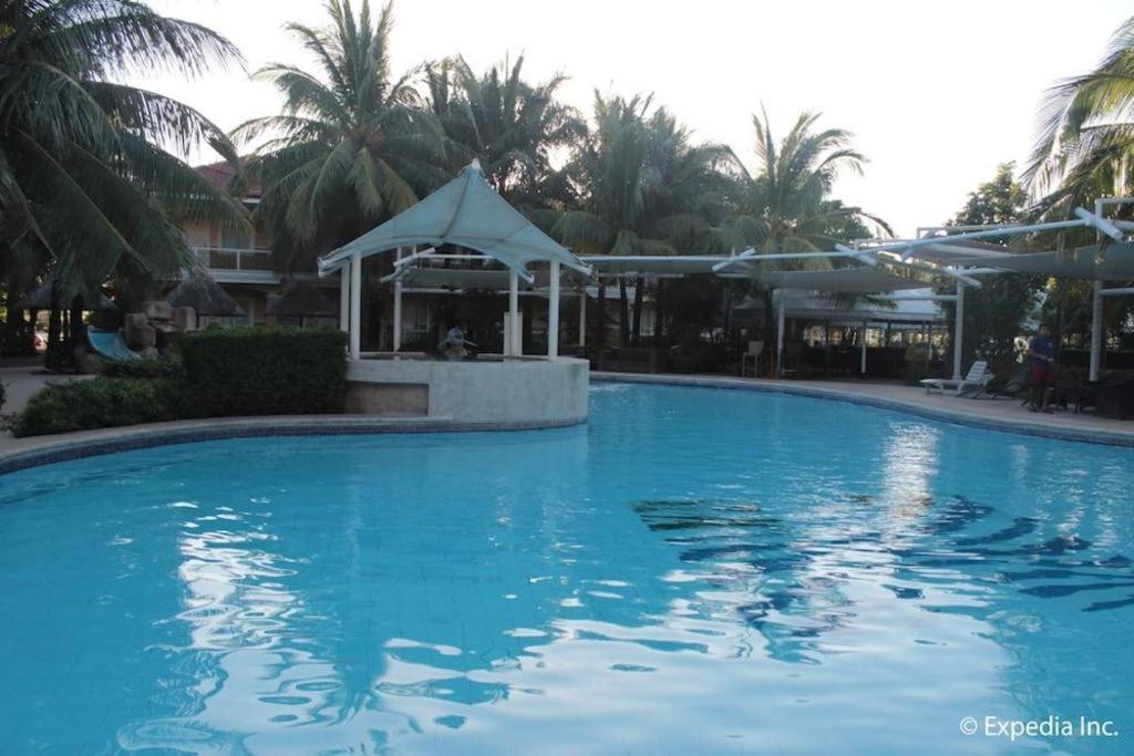 Moonbay Marina The Villas Olongapo Extérieur photo