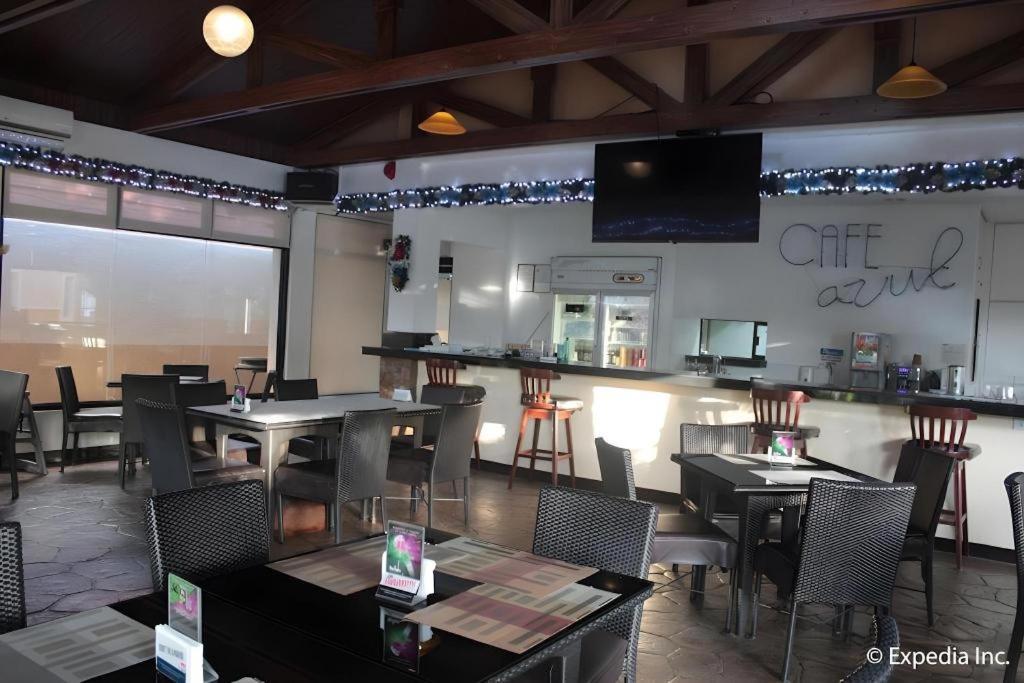 Moonbay Marina The Villas Olongapo Extérieur photo