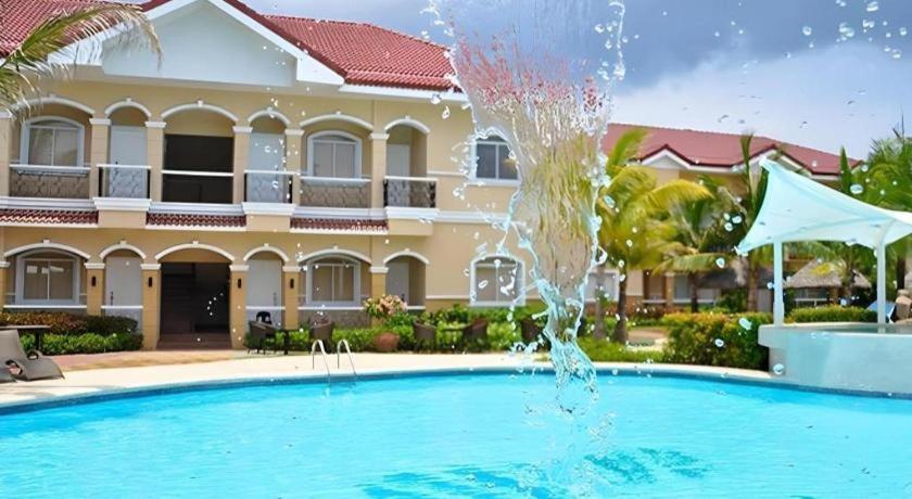 Moonbay Marina The Villas Olongapo Extérieur photo