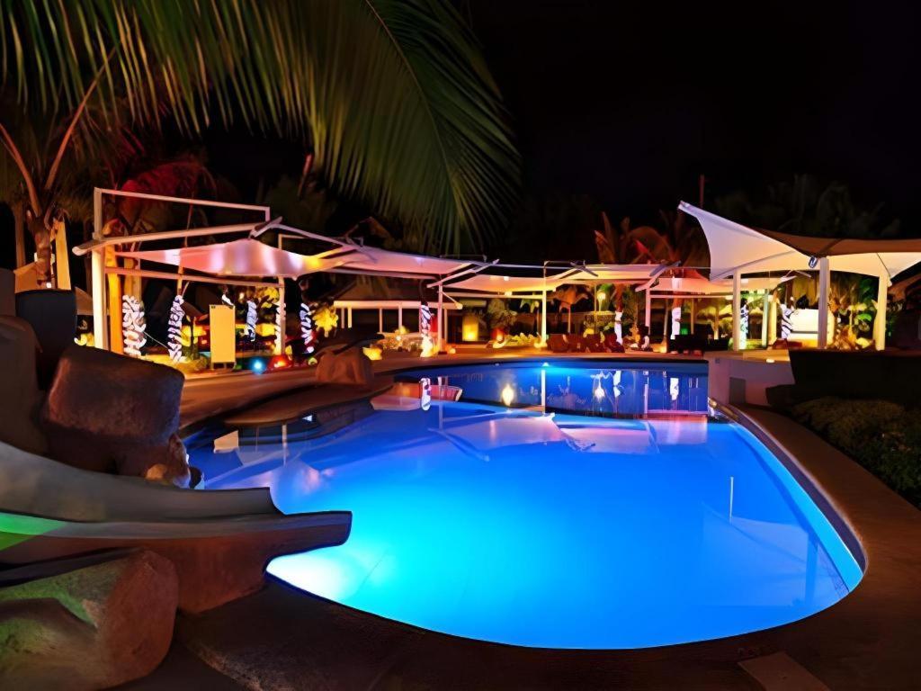 Moonbay Marina The Villas Olongapo Extérieur photo