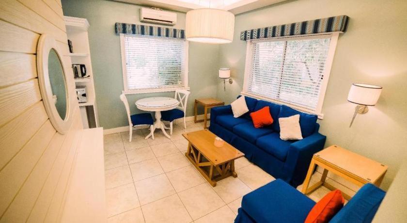 Moonbay Marina The Villas Olongapo Extérieur photo